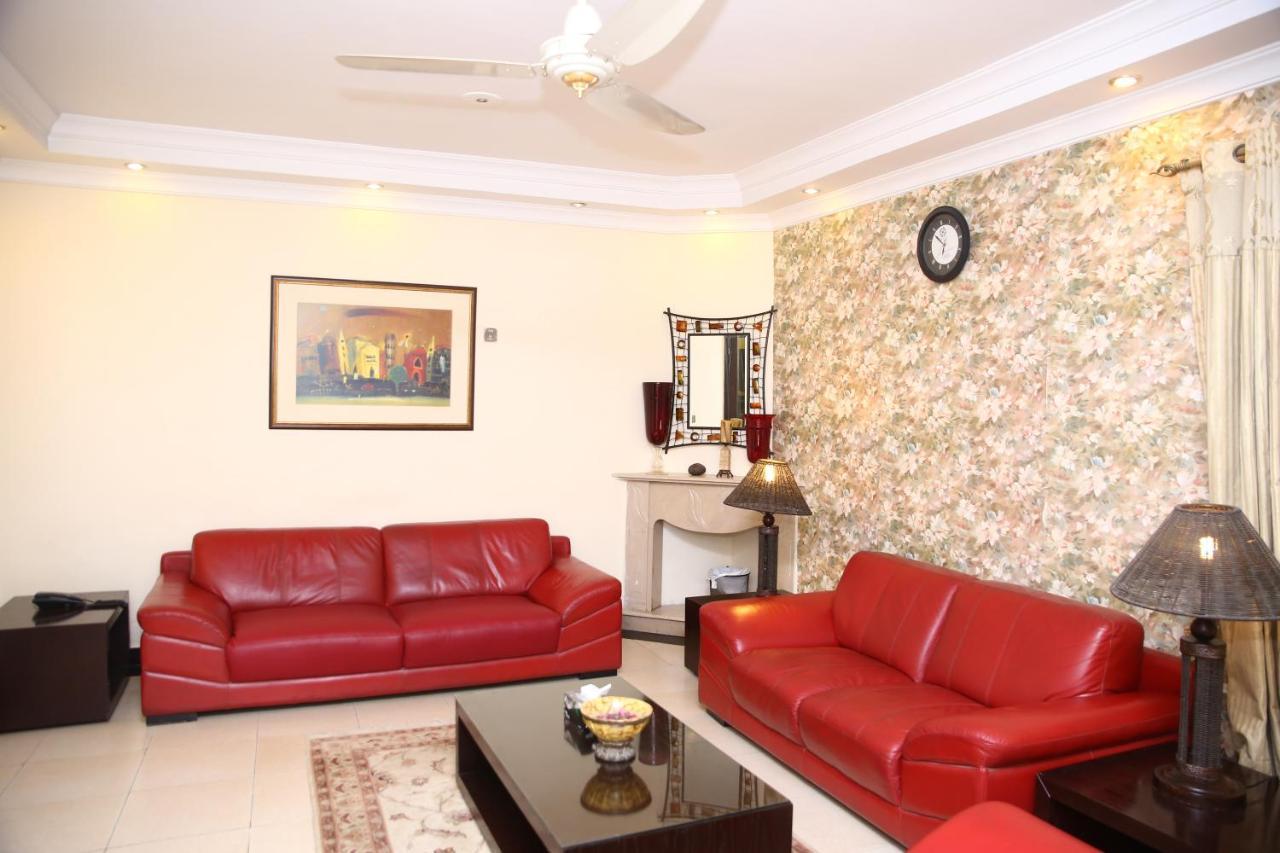 فندق Safari Club 3 Bahria Town راوالبيندي المظهر الخارجي الصورة