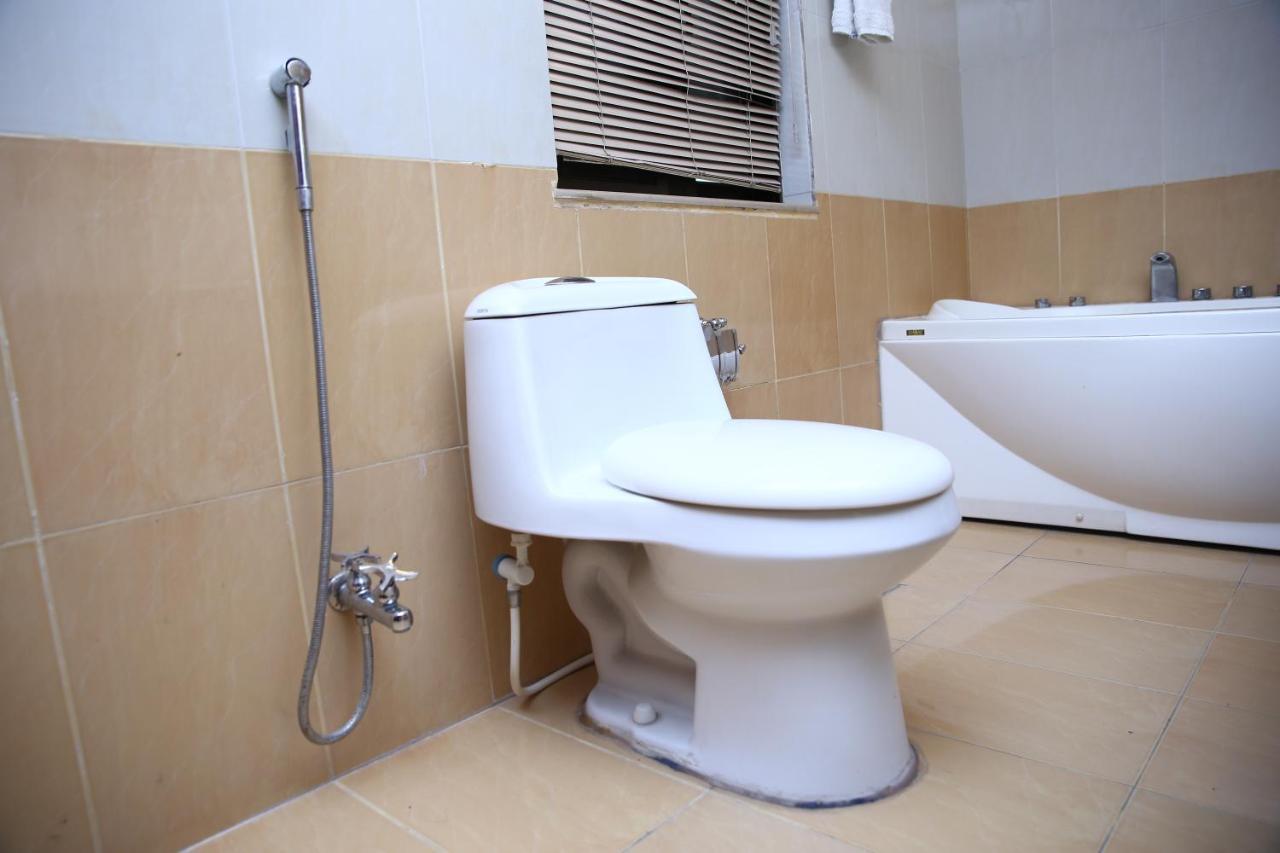 فندق Safari Club 3 Bahria Town راوالبيندي المظهر الخارجي الصورة